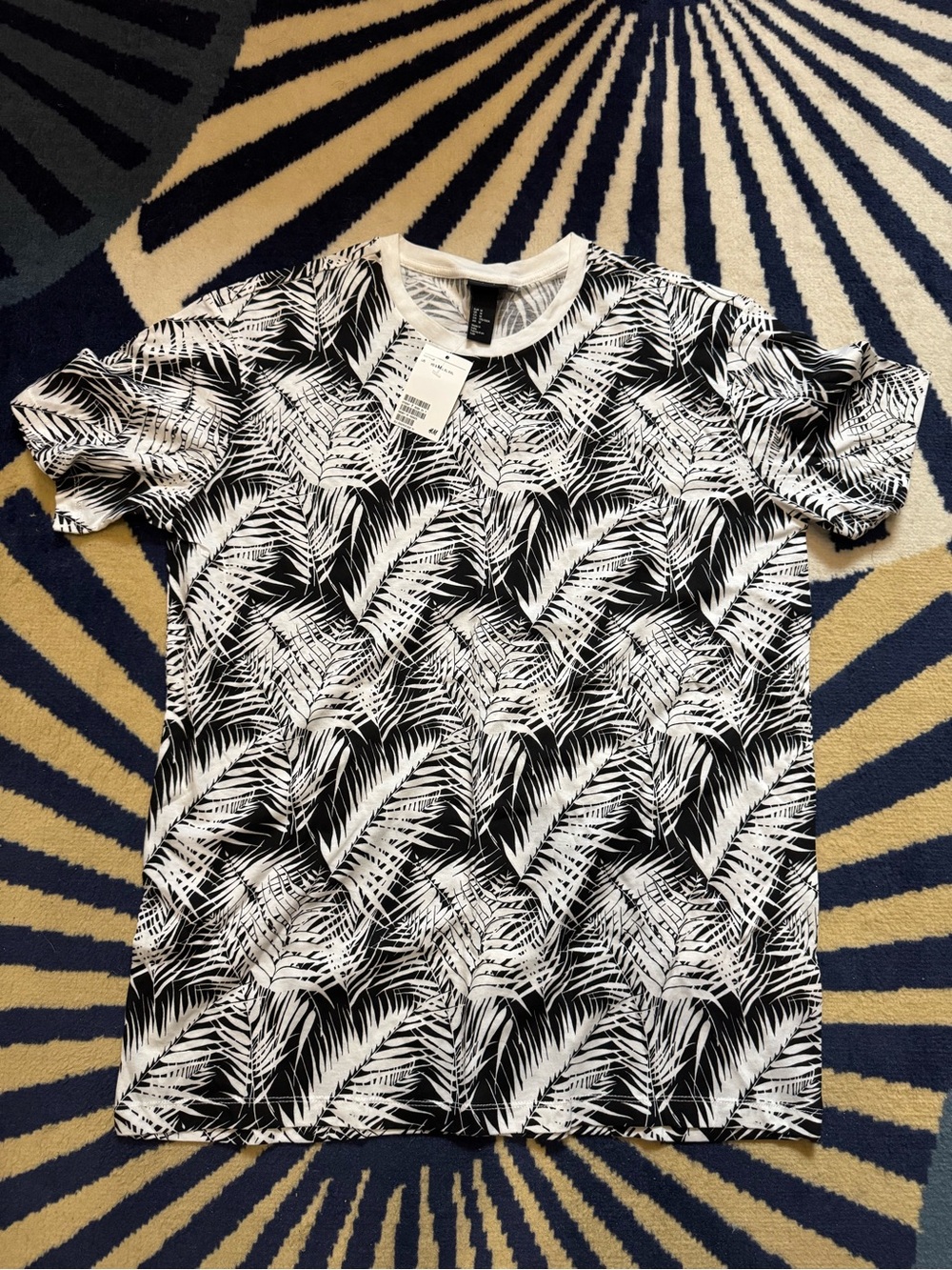 H&M Black and White Tropical Leaf Tee